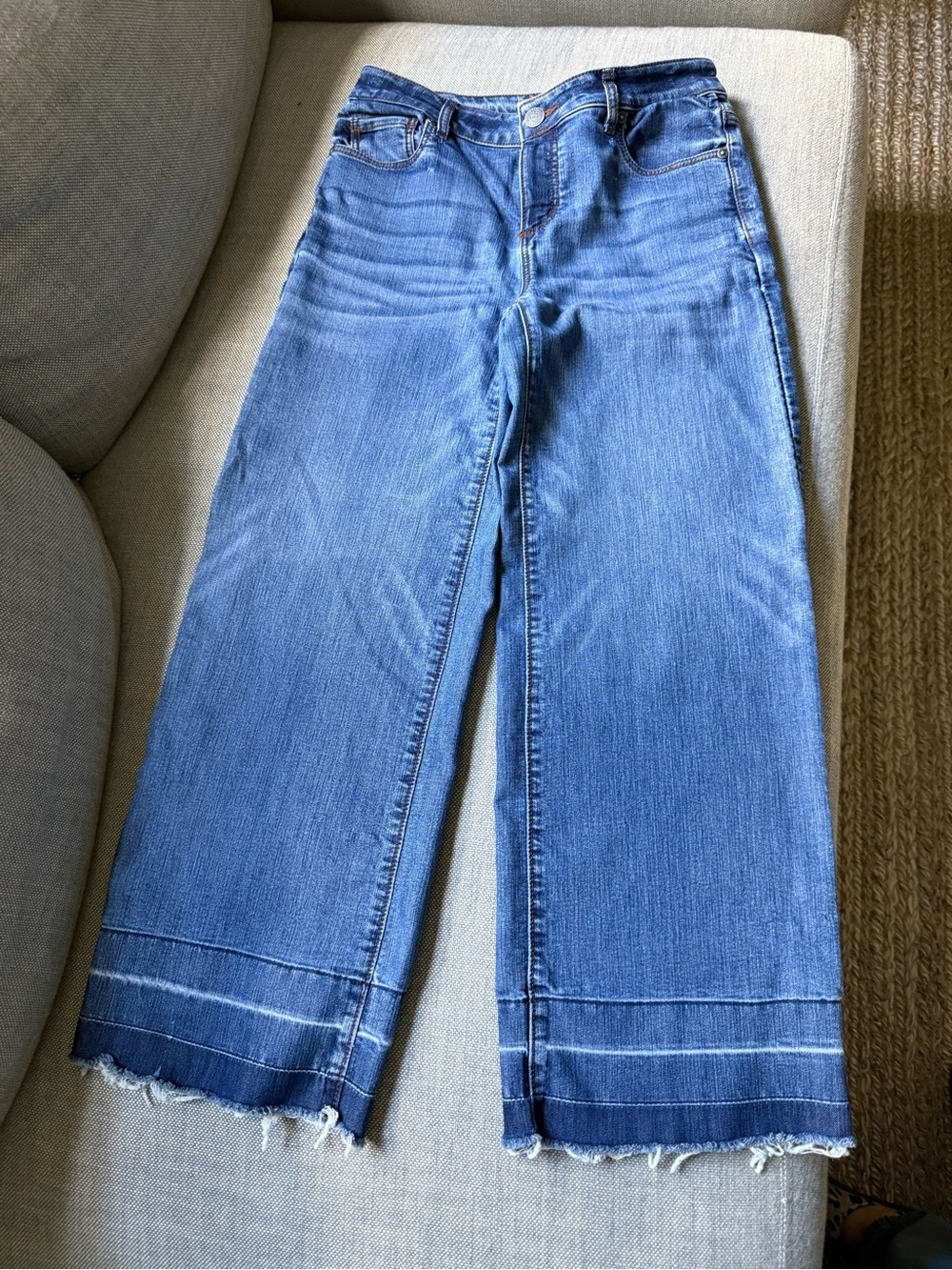 High-Rise Wide-Leg Jeans in Medium Blue